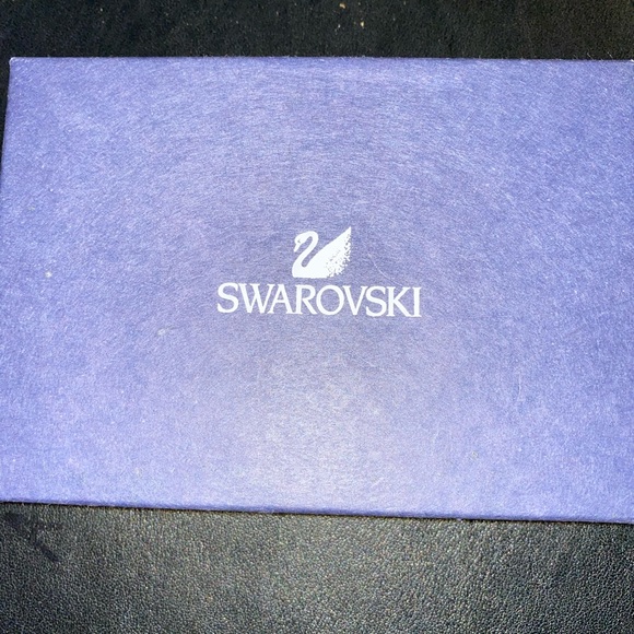 Swarovski Jewelry - Swarovski crystal brooch Swarovski Jewelry - Swarovski crystal brooch
